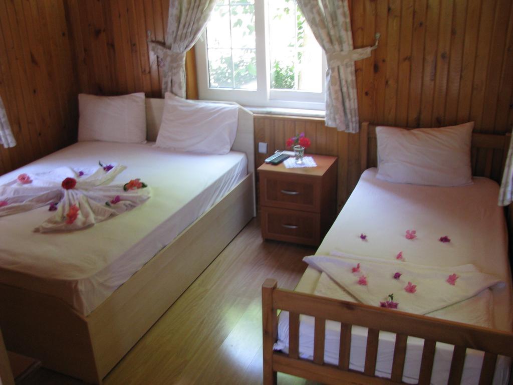 Atici 2 Hotel Adrasan Værelse billede