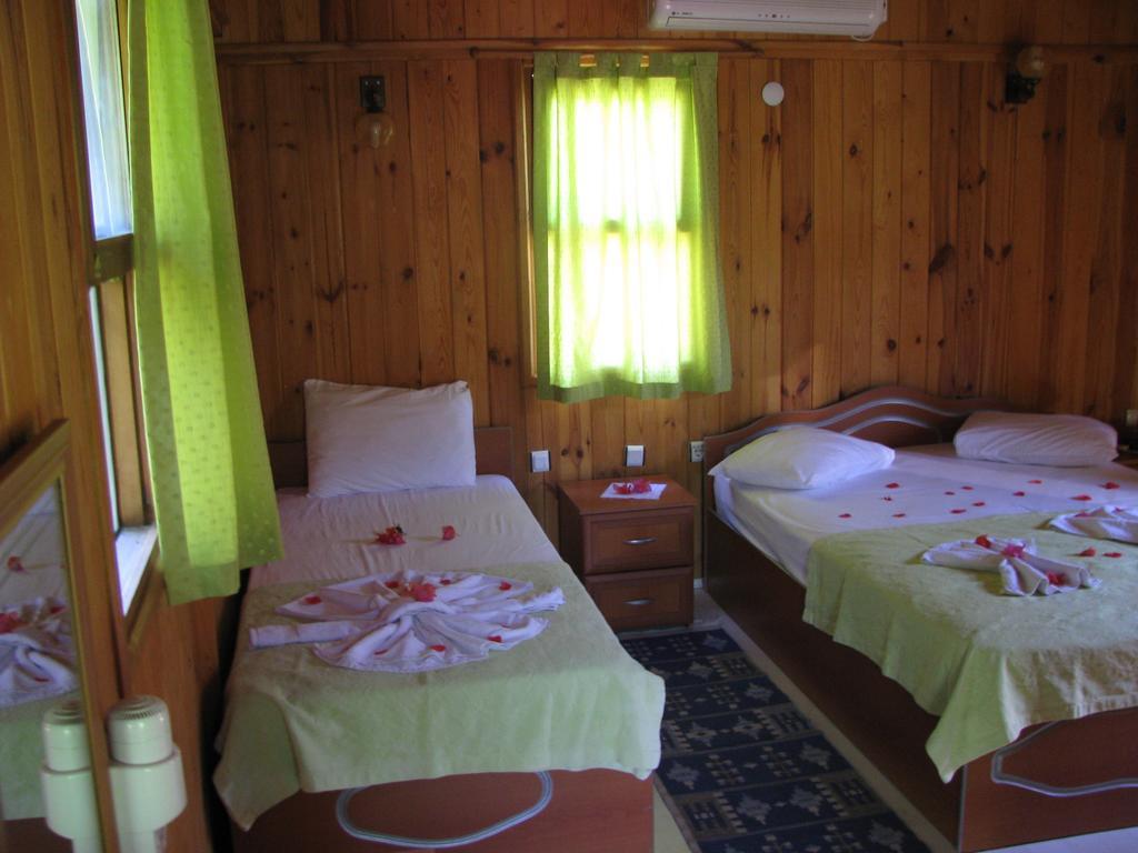Atici 2 Hotel Adrasan Værelse billede
